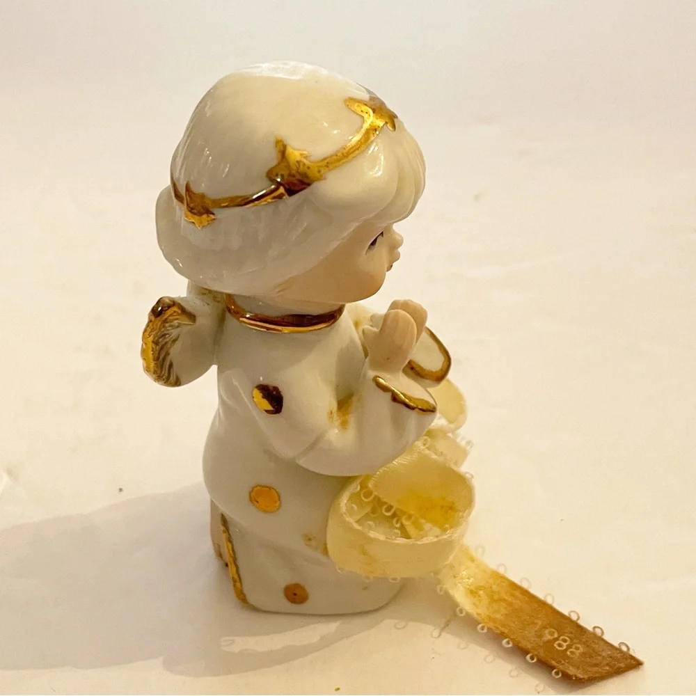 Toma Vintage Made in‎ Korea Porcelain Angel Mini Figure Jesus Christ Church 3.5”